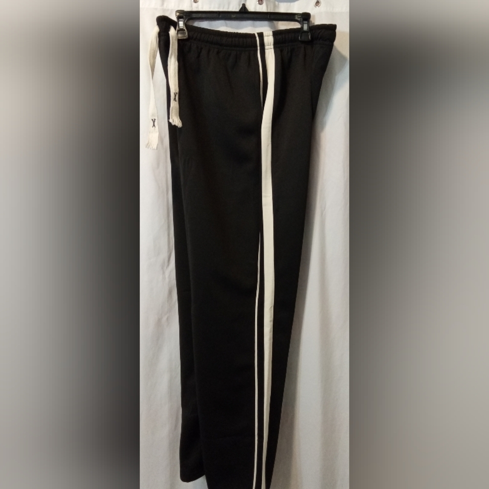 NWT Striped Gym Joggers Basketball Lounge Sweat Pants Drawstring Elastic Waist